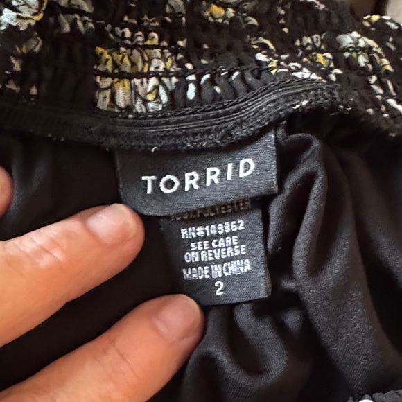 Torrid Women's Size 2X Chiffon Off Shoulder Top - Picture 4 of 5